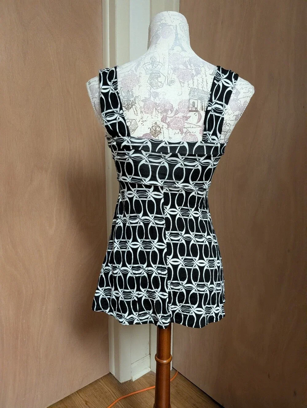 Michael Michael Kors Black White Chain Print Twist Front Sleeveless Dress Size S